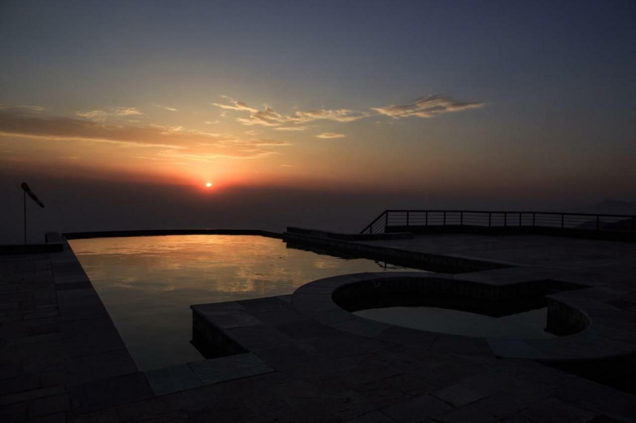 Chandragiri Hills Resort Thānkot Exterior foto